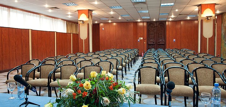 Discounts for holidays at premier hotel lybid31