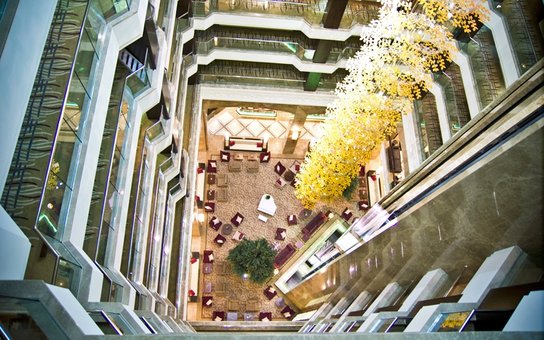 Внутренний дизайн в отеле «Premier Palace Hotel Kharkiv» во Львове. Забронировать номер недорого